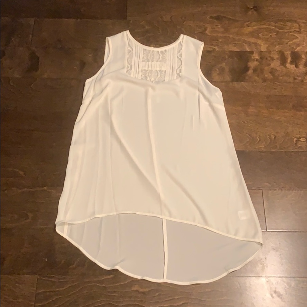 White tank